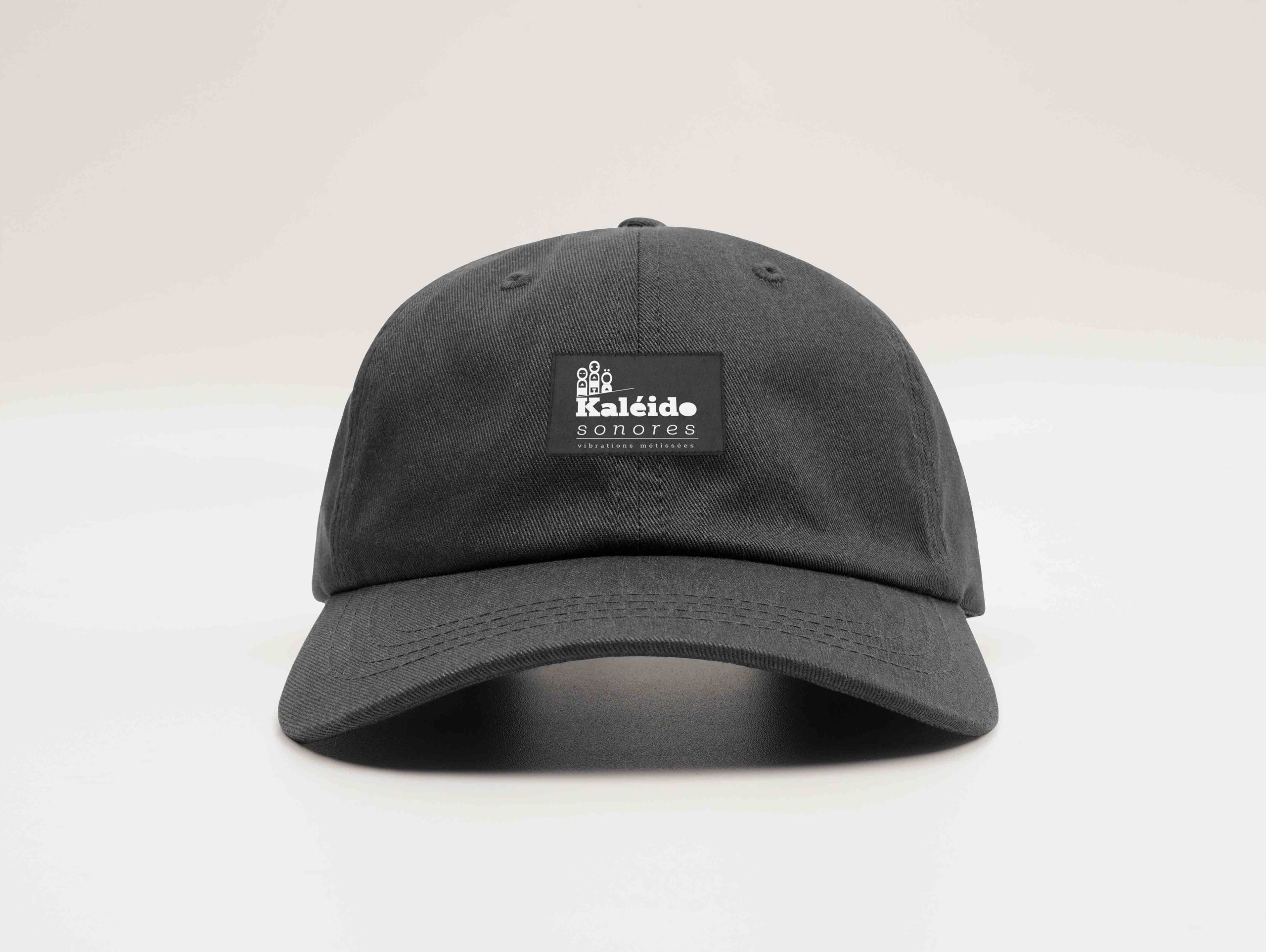 Casquette noire avec patch logo Kaléido Sonores festival